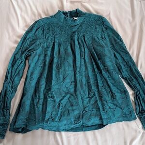 Green Lace Long Sleeve Women's Top